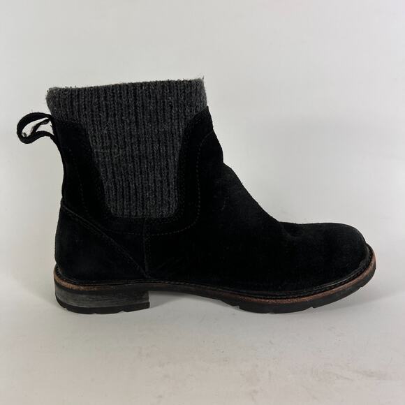 L.L Bean East Point Chelsea boots women's size 7 black leather ankle booties - Picture 3 of 11